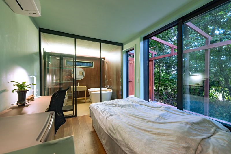 セカンドハウス